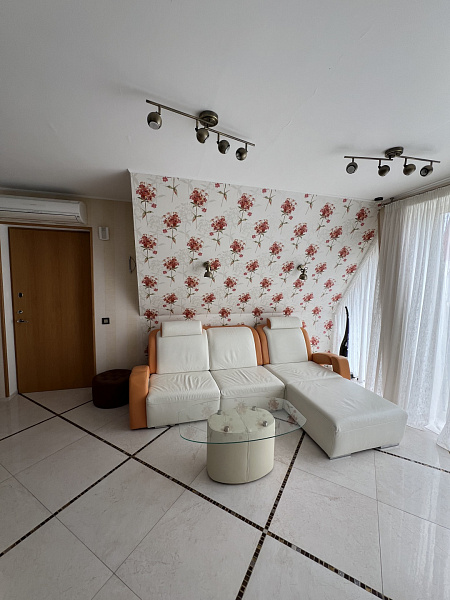 Квартира, 100 кв.м. Квартира, 100 кв.м.