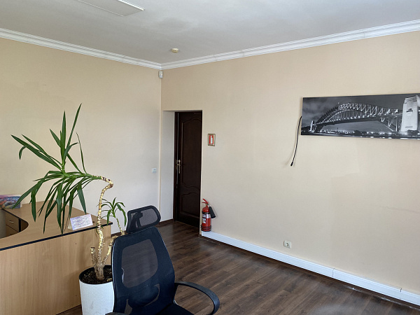 Коммерческая, 238 кв.м. Коммерческая, 238 кв.м.