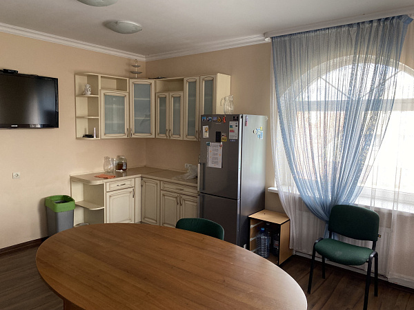 Коммерческая, 238 кв.м. Коммерческая, 238 кв.м.
