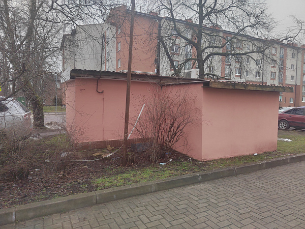 Коммерческая, 21.7 кв.м.
